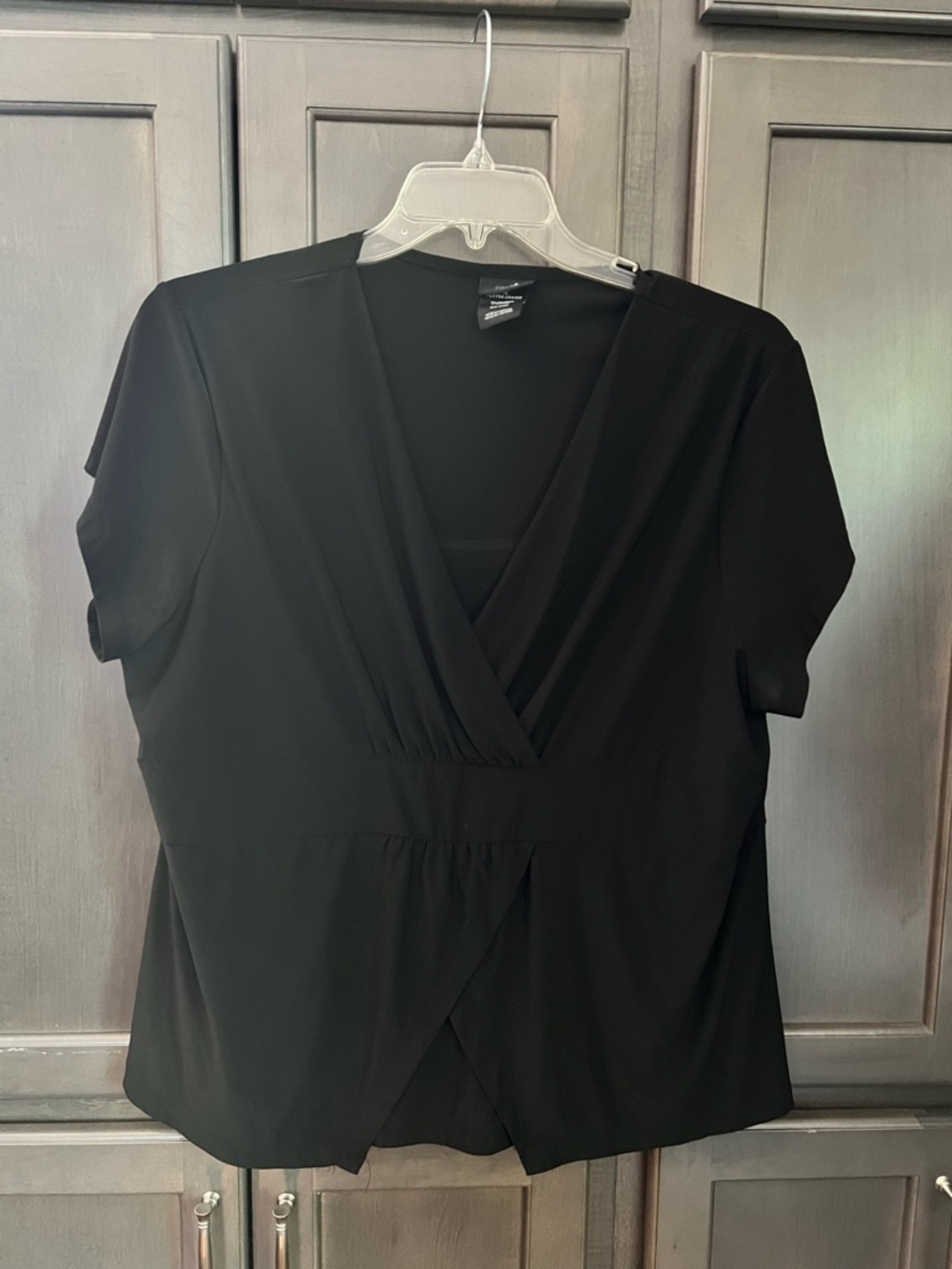 East 5th Blouse 1X V-Neck Pullover Stretch Front Peplum Polyester Top